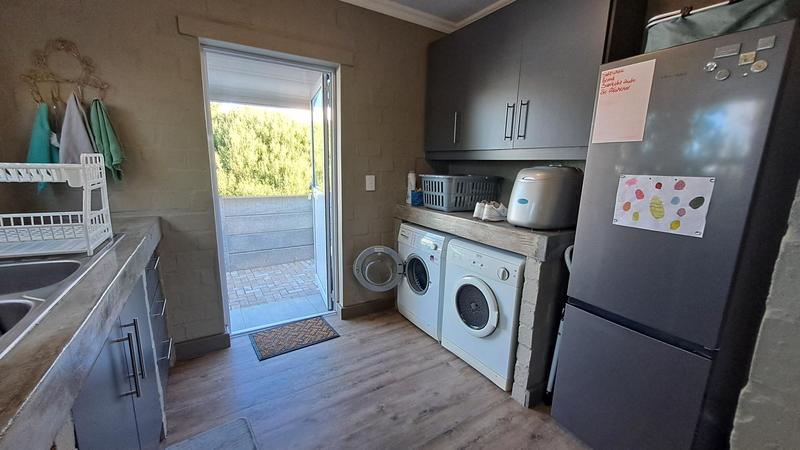 6 Bedroom Property for Sale in Stilbaai Wes Western Cape